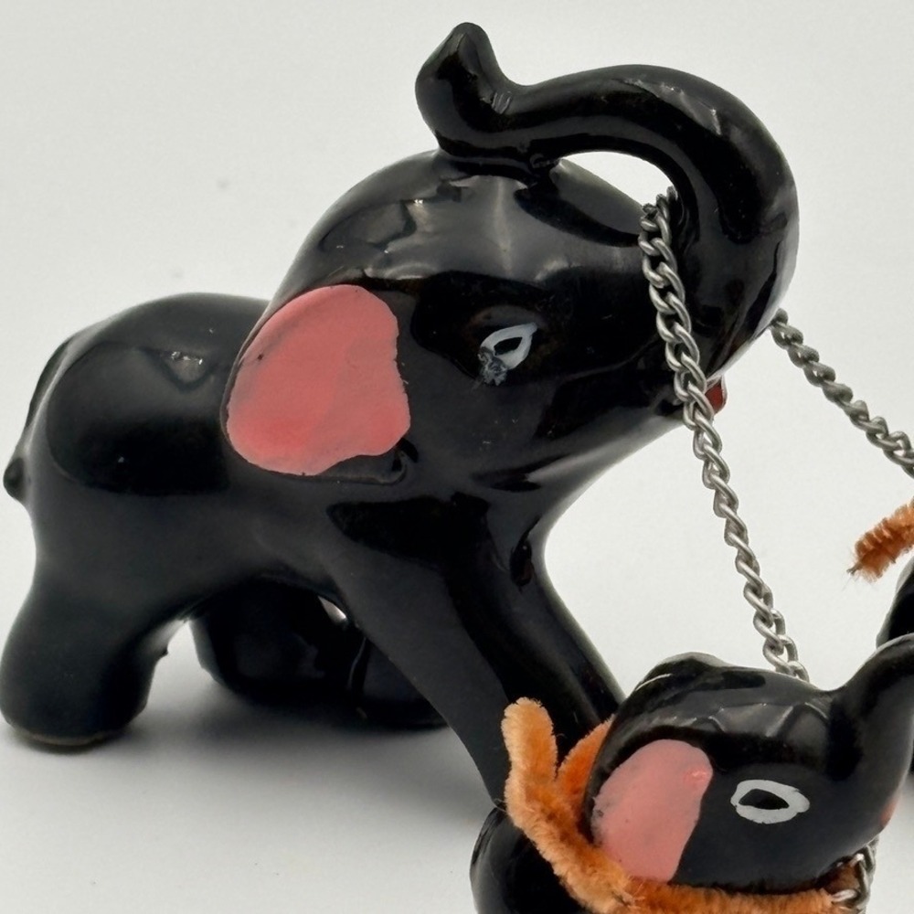 Vintage Elephant Figurine Family on Chains Mother and Babie Handpainted Japans - Picture 3 of 12